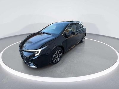 Neu Toyota Corolla Hybrid 140 PS (102 kW) 2025 Black mica / ink Kleinwagen