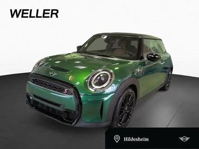 Gebraucht Mini Cooper S Classic 178 PS (130 kW) 2022 British racing green (dunkelgrün) Kleinwagen