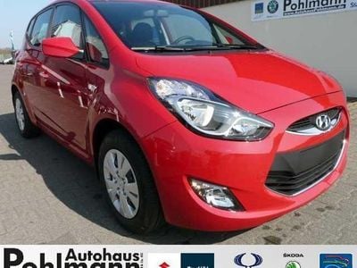 Gebraucht Hyundai ix20 Classic 125 PS (91 kW) 2015 Rot Kleinwagen