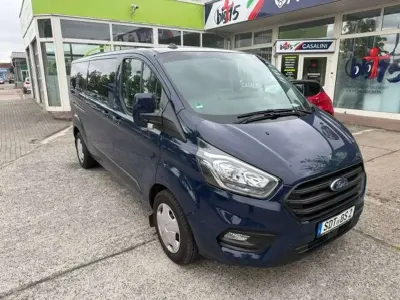 Gebraucht Ford Transit Custom Trend 131 PS (96 kW) 2021 Blazerblau Van