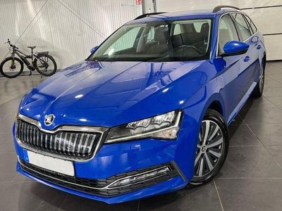 Gebraucht Skoda Superb 218 PS (160 kW) 2021 Blau Kombi