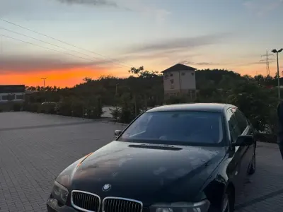 Gebraucht BMW 745 333 PS (244 kW) 2002 Schwarz Limousine