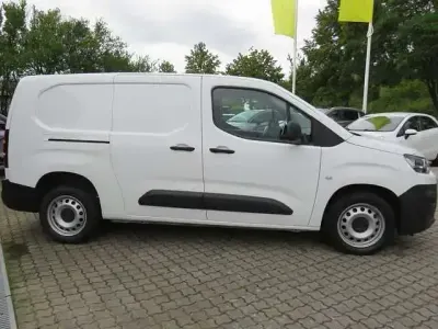 Gebraucht Citroën Berlingo 96 PS (70 kW) 2021 Weiss Van / Kleinbus