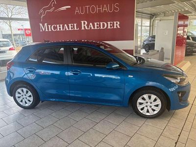 Gebraucht Kia Rio Edition 7 84 PS (61 kW) 2023 (spb) bathysblau met. Kleinwagen