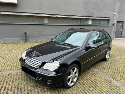 Gebraucht Mercedes C200 Avantgarde 163 PS (119 kW) 2006 Schwarz Kombi