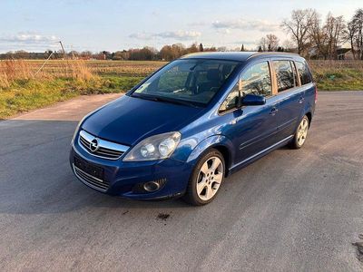 Usata Opel Zafira 140 CV (102 kW) 2008 Blu Monovolume