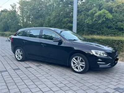 Gebraucht Volvo V60 Summum 288 PS (211 kW) 2013 Schwarz Kombi