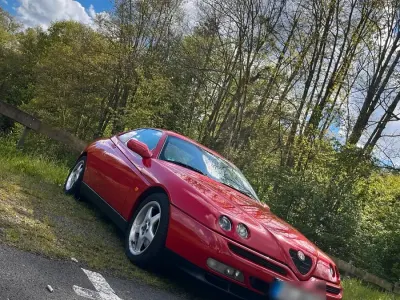 Gebraucht Alfa Romeo GTV 202 PS (148 kW) 1995 Rot Coupé