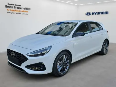 Neu Hyundai i30 Trend 150 PS (110 kW) 2026 Serenity white / mic Limousine