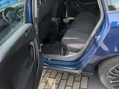 Gebraucht VW Passat Comfortline 140 PS (102 kW) 2008 Blau Kombi
