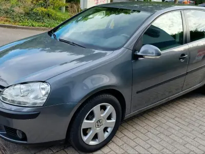 Gebraucht VW Golf IV Trendline 102 PS (75 kW) 2005 Grau Limousine