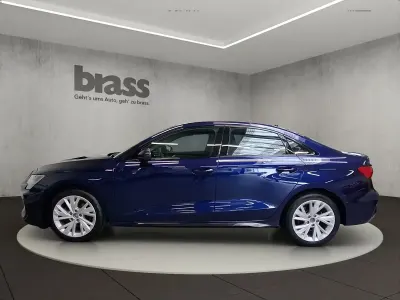 Gebraucht Audi A3 S-Line 116 PS (85 kW) 2025 Blau metallic