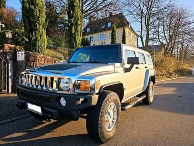 Hummer H3