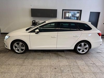 Weiß Gebraucht 2019 Seat Leon FR SUV | 14.990 € (Fairer Preis)