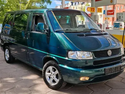 Gebraucht VW Multivan 102 PS (75 kW) 1999 Grün Van / Kleinbus