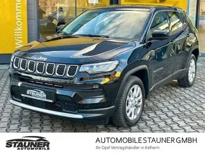 Used Jeep Compass Altitude 131 HP (96 kW) 2024 Black SUV