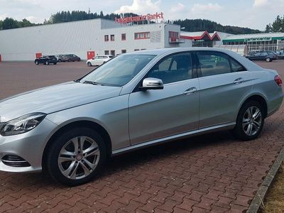 Mercedes E300
