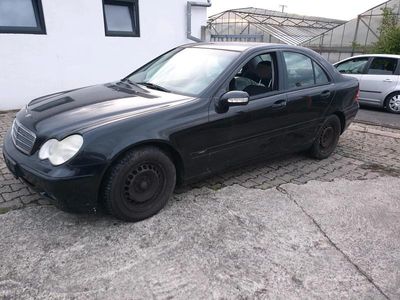 Mercedes C180