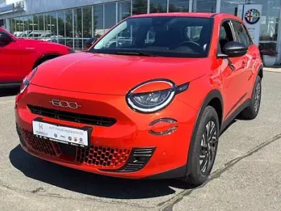 Ny Fiat 600 110 HK (80 kW) 2025 Orange SUV