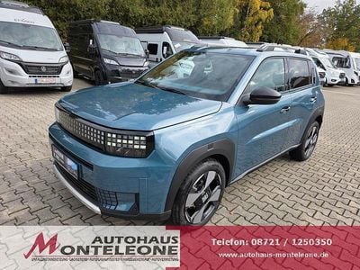 Neu Fiat Panda La Prima 110 PS (80 kW) 2026 Blau SUV