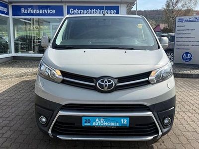 Gebraucht Toyota Proace Comfort 177 PS (130 kW) 2017 Silber Van / Kleinbus