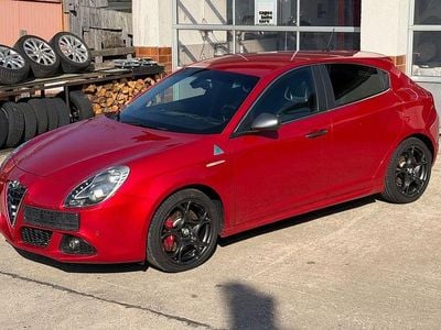 Gebraucht Alfa Romeo Giulietta 241 PS (177 kW) 2016 Rot Kleinwagen