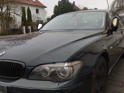 BMW 740