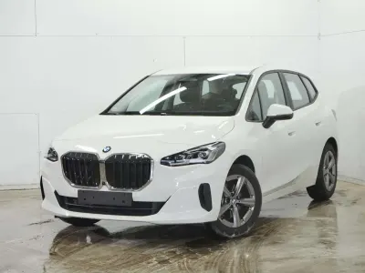 Gebraucht BMW 218 150 PS (110 kW) 2024 Alpinweiss 3 Coupé