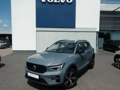 Gebraucht Volvo XC40 Plus 129 PS (94 kW) 2022 Grau SUV