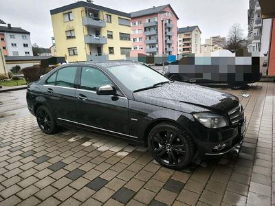 Gebraucht Mercedes C220 Avantgarde 170 PS (125 kW) 2008 Schwarz Limousine