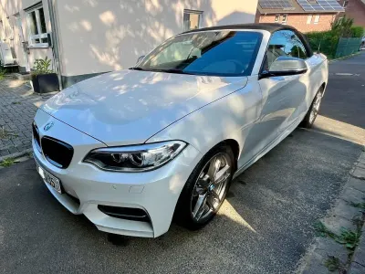 Gebraucht BMW M235 Sport Line 326 PS (239 kW) 2015 Weiß Cabrio
