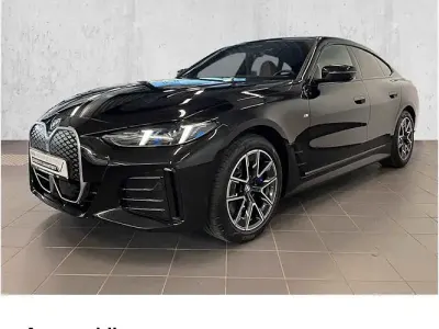 Używany BMW i4 M Sport 250 kW (340 KM) 2025 Czarny Sedan/Limuzyna