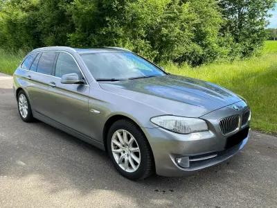 Gebraucht BMW 530 258 PS (189 kW) 2013 Grau Kombi