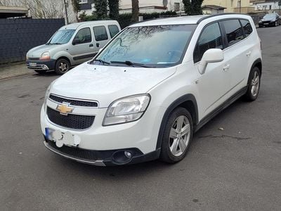Gebraucht Chevrolet Orlando 162 PS (119 kW) 2012 Weiß Van / Kleinbus