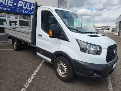 Gebraucht Ford Transit 105 PS (77 kW) 2019 Weiß Van