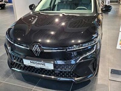 Schwarz Gebraucht 2024 Renault Mégane IV Evolution | 35.900 € (Etwas zu teuer)
