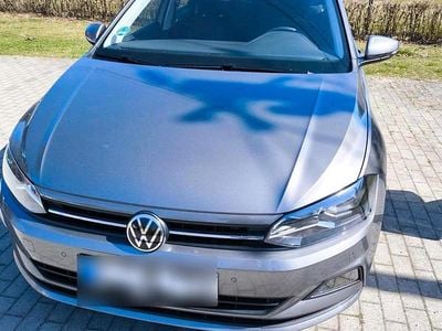 Usata VW Polo 95 CV (69 kW) 2021 Grigio Utilitaria