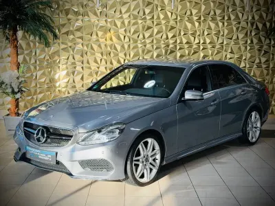 Gebraucht Mercedes E300 AMG line 252 PS (185 kW) 2013 Grau Limousine