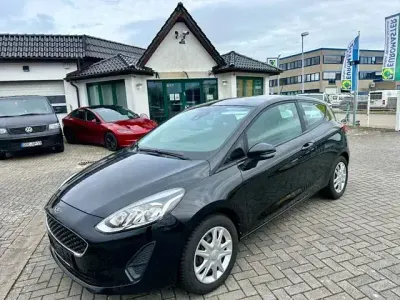 Gebraucht Ford Fiesta Trend 71 PS (52 kW) 2019 Schwarz Kleinwagen