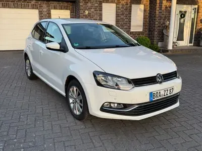 Gebraucht VW Polo 90 PS (66 kW) 2014 Weiß Limousine