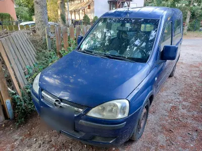 Gebraucht Opel Combo 87 PS (63 kW) 2005 Blau Van / Kleinbus