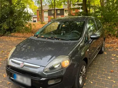 Gebraucht Fiat Punto 70 PS (51 kW) 2011 Andere farben Kleinwagen