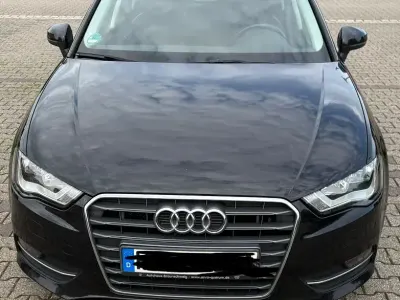 Gebraucht Audi A3 Ambition 105 PS (77 kW) 2013 Schwarz Limousine