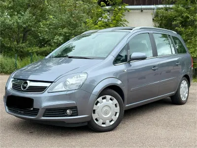 Gebraucht Opel Zafira Cosmo 150 PS (110 kW) 2005 Silber Van / Kleinbus