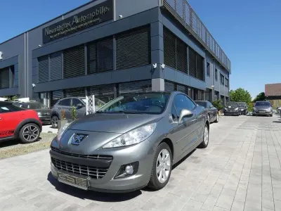 Gebraucht Peugeot 207 Platinum 120 PS (88 kW) 2012 Lack grau ermitage/metallicl Cabrio