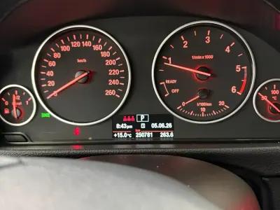 Gebraucht BMW 318 143 PS (105 kW) 2014 Silber Kombi