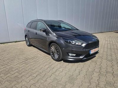 Second-hand Ford Focus ST-Line 140 CP (102 kW) 2018 Gri Break