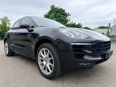 Gebraucht Porsche Macan S 258 PS (189 kW) 2014 Tiefschwarz SUV