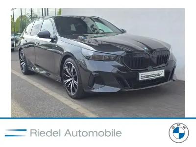 Second-hand BMW 540 303 CP (222 kW) 2025 Gri Break