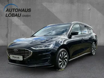 Neu Ford Focus Titanium 125 PS (91 kW) 2026 Schwarz Limousine